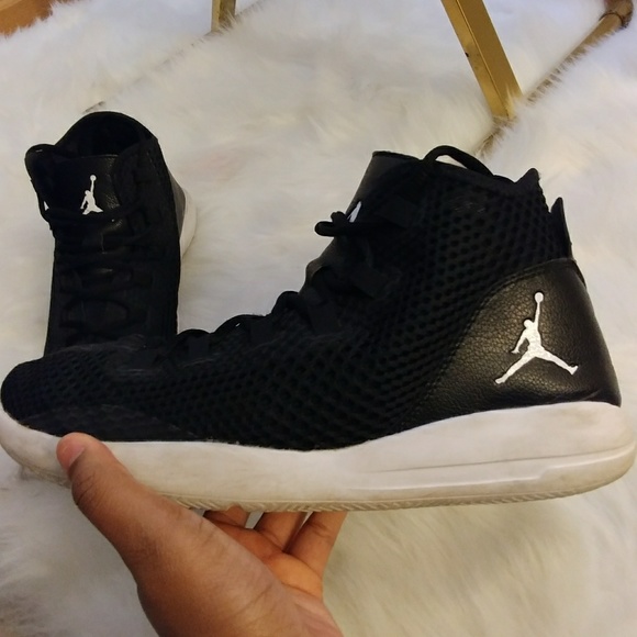Jordan Reveal - Picture 2 of 3